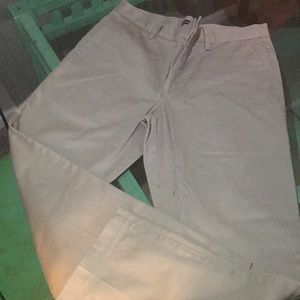 Men’s chinos